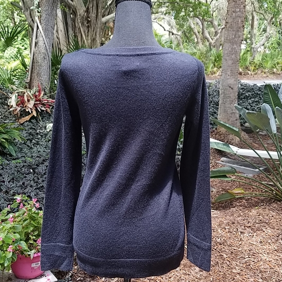 Fenn Wright Manson Sweater.  Size Med - Picture 3 of 4